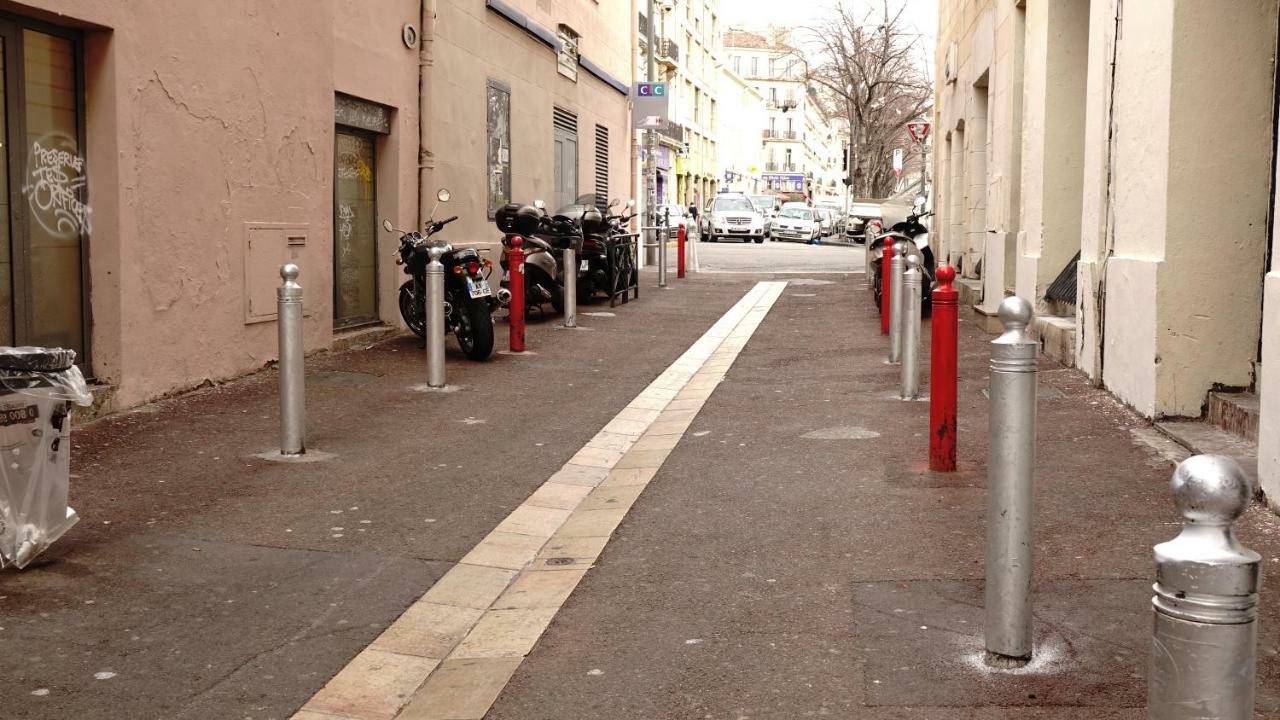 מרסיי Quartier Des Createurs "La Plaine Cours Julien" Chambre Privee Dans Appartement Menage Frequent Des Parties Commune מראה חיצוני תמונה